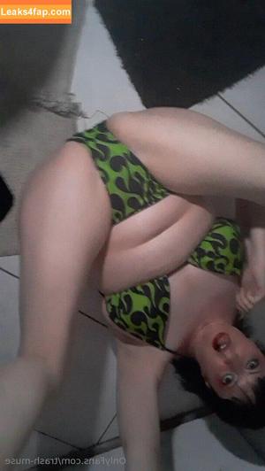 trash-muse photo #0001