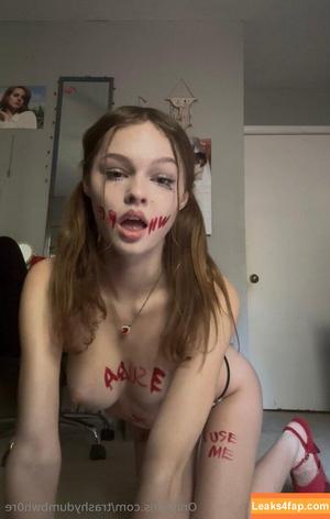 trashydumbwhore photo #0040