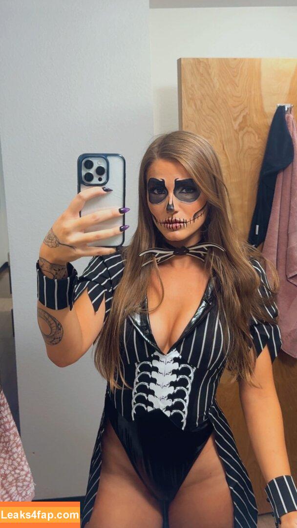 Treasure Rinaldi / trea.surree leaked photo photo #0047