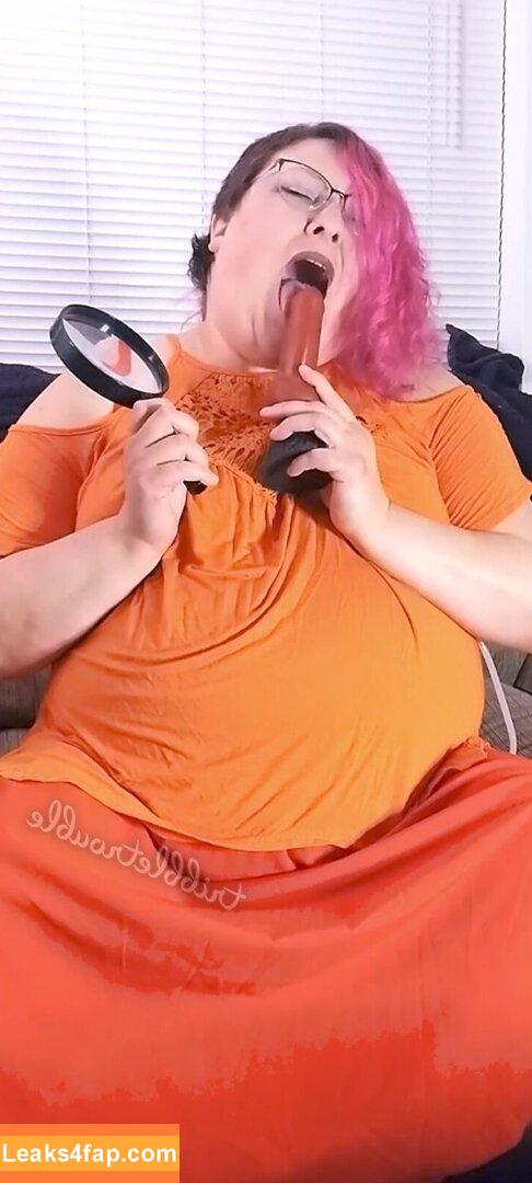tribble_trouble /  leaked photo photo #0007