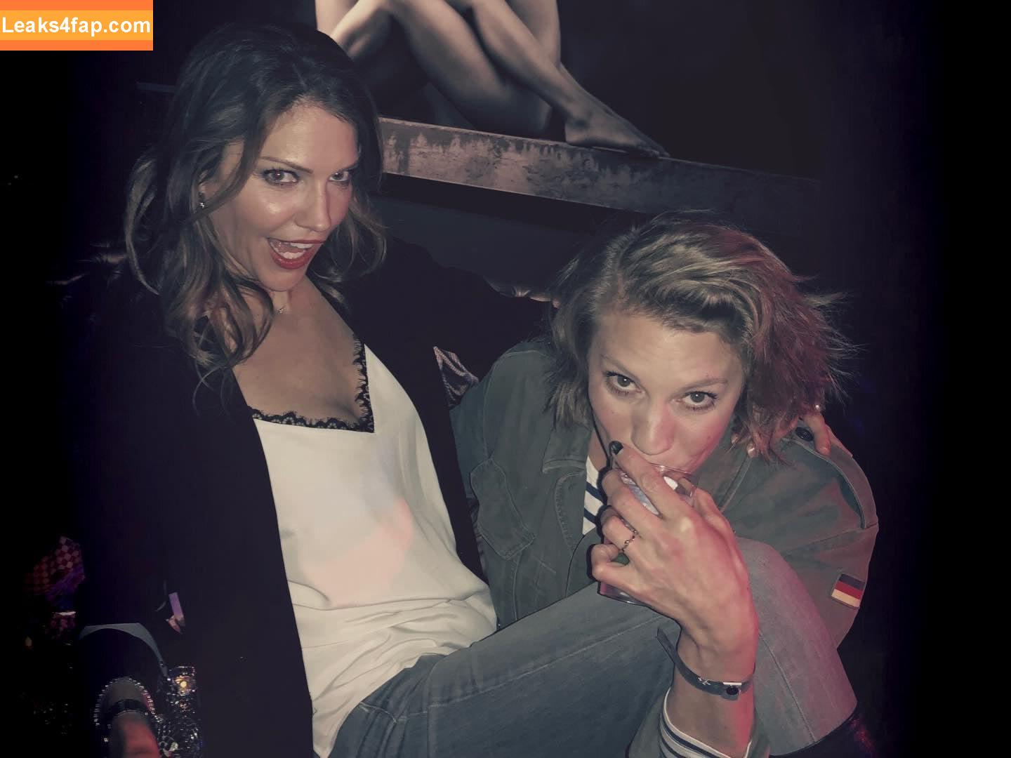 Tricia Helfer / Cylon / https: / officialtriciahelfer / triciahelfer leaked photo photo #0440