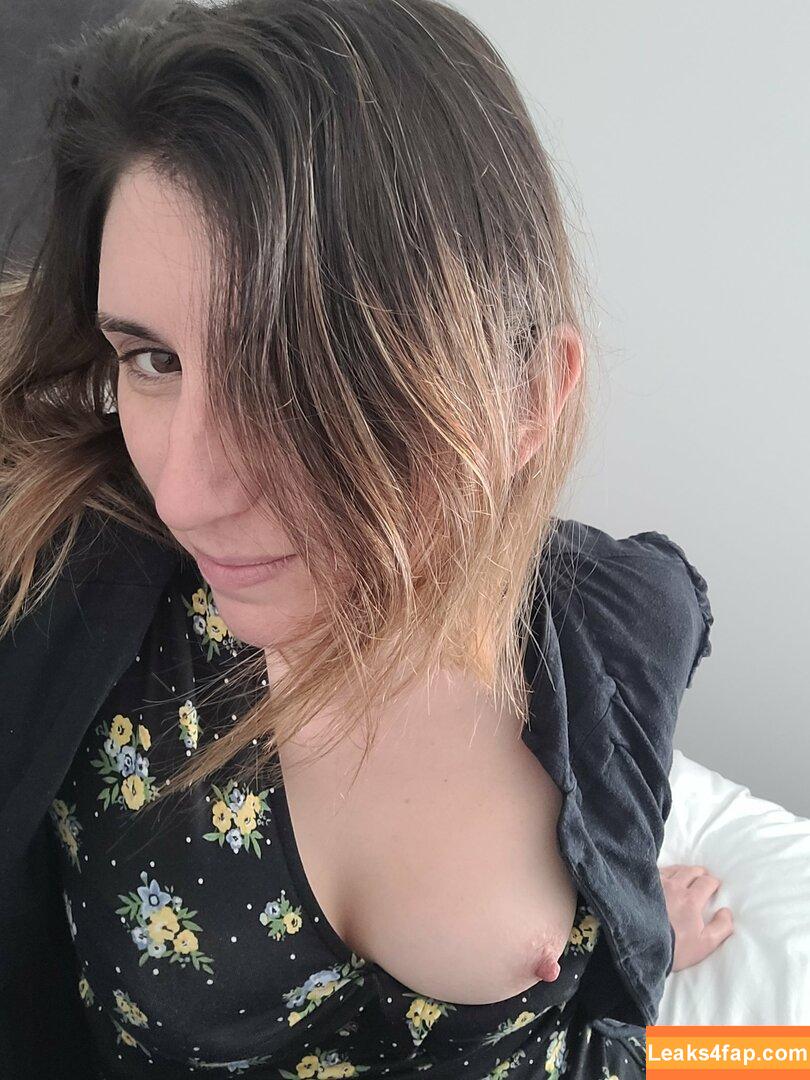 Trimalchio87 / Bee leaked photo photo #0035