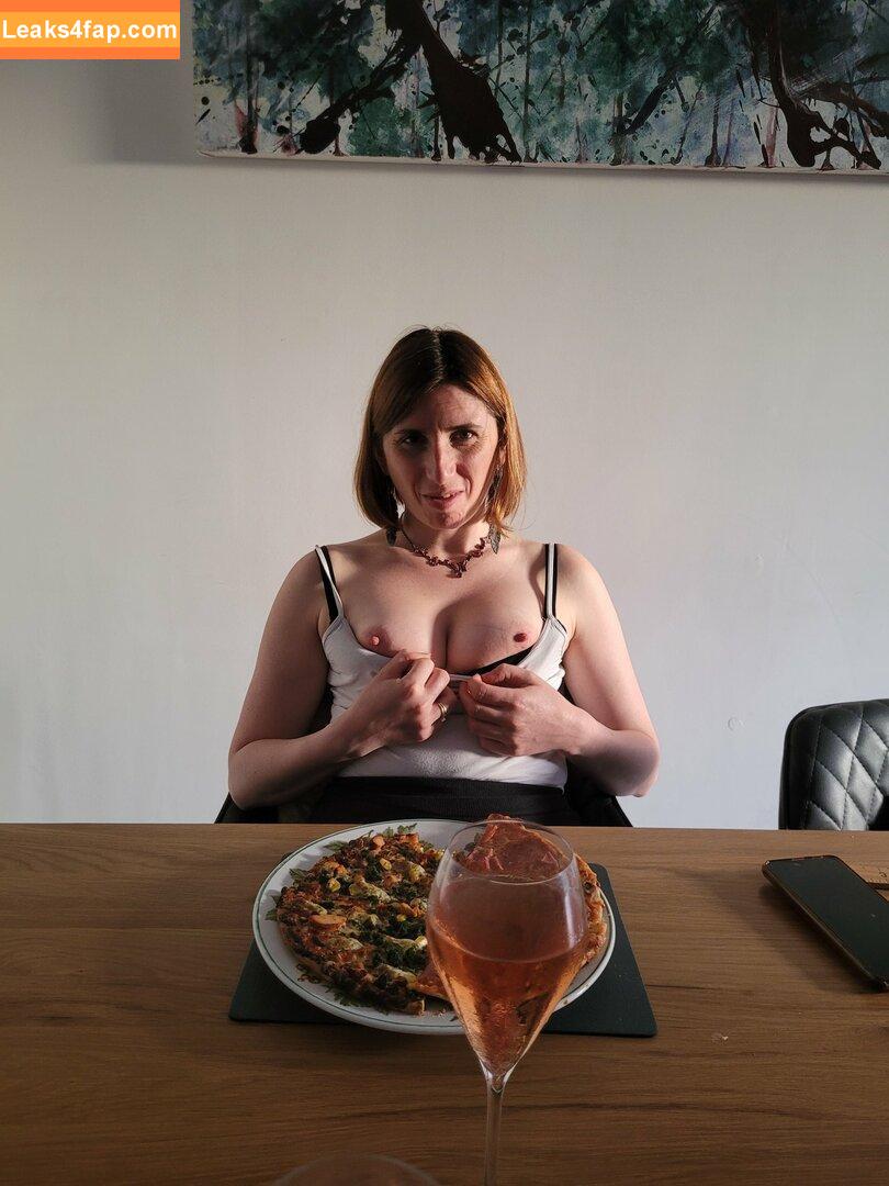 Trimalchio87 / Bee leaked photo photo #0121