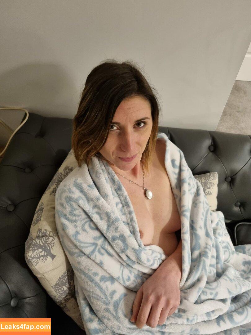 Trimalchio87 / Bee leaked photo photo #0141