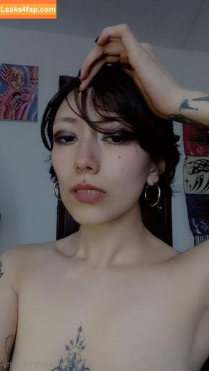 trini_triny photo #0002