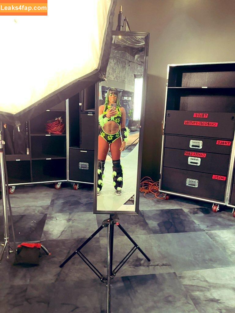 Trinity Fatu / trinity_fatu leaked photo photo #0046