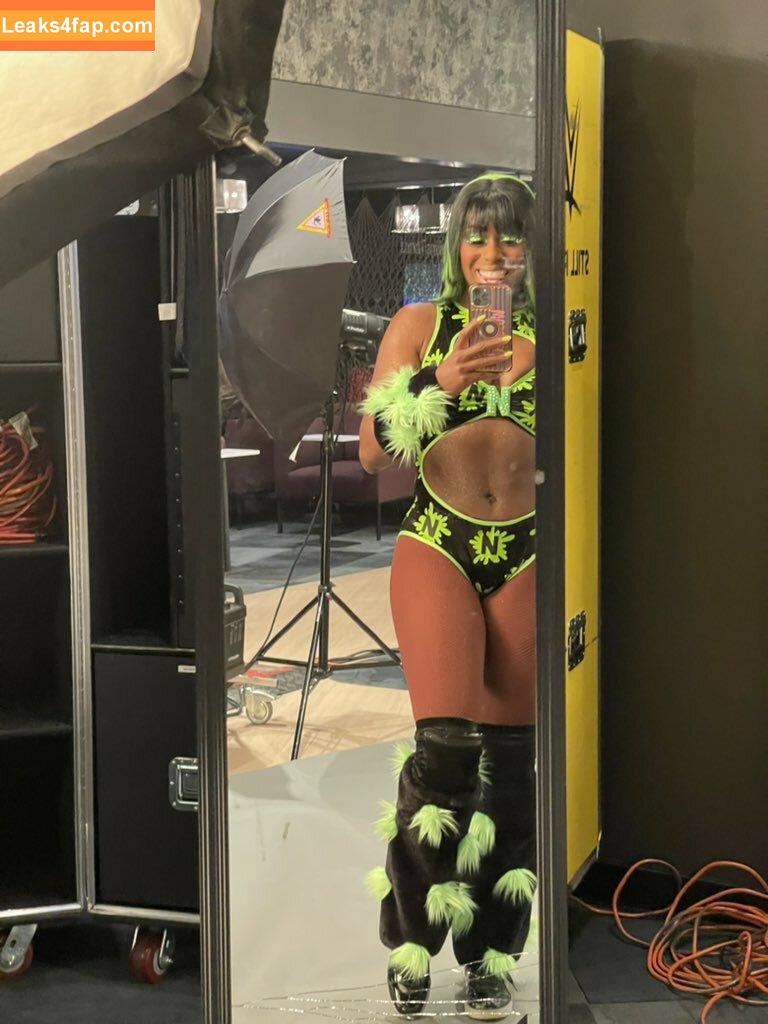 Trinity Fatu / trinity_fatu leaked photo photo #0048