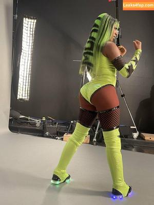 Trinity Fatu photo #0038