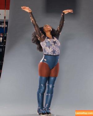 Trinity Fatu photo #0084