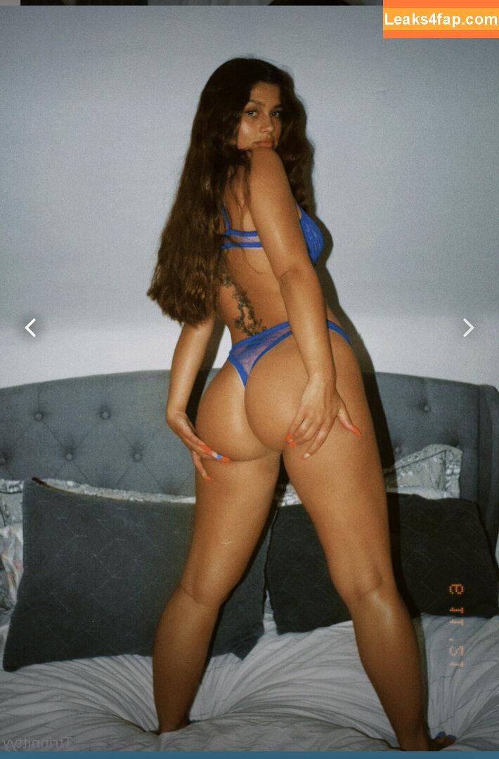 Trinnittyy / trinityofficial / trinnittyy__ leaked photo photo #0044