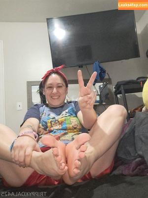 trippykoala425 photo #0078