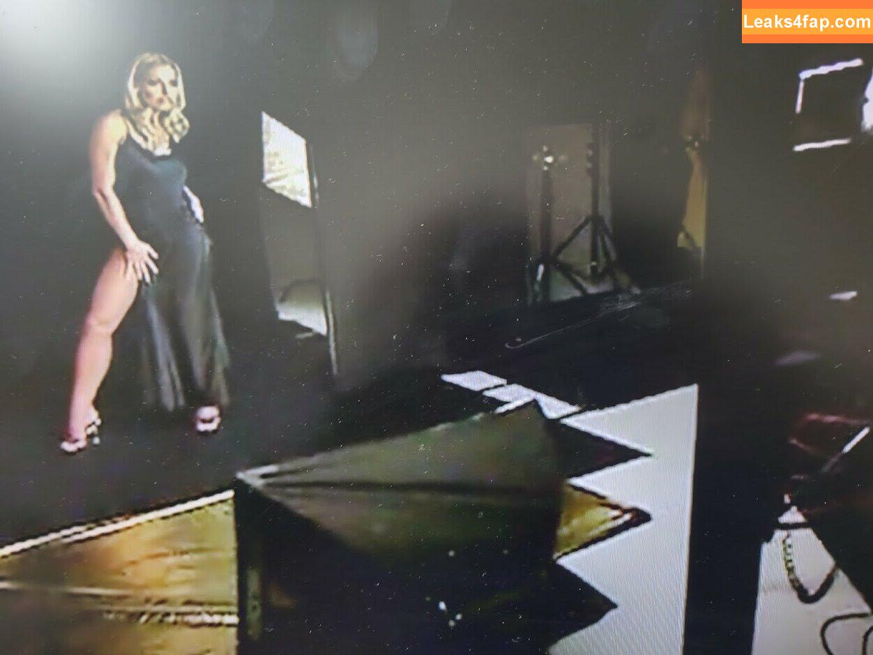 Trish Stratus / trishstratuscom leaked photo photo #0058