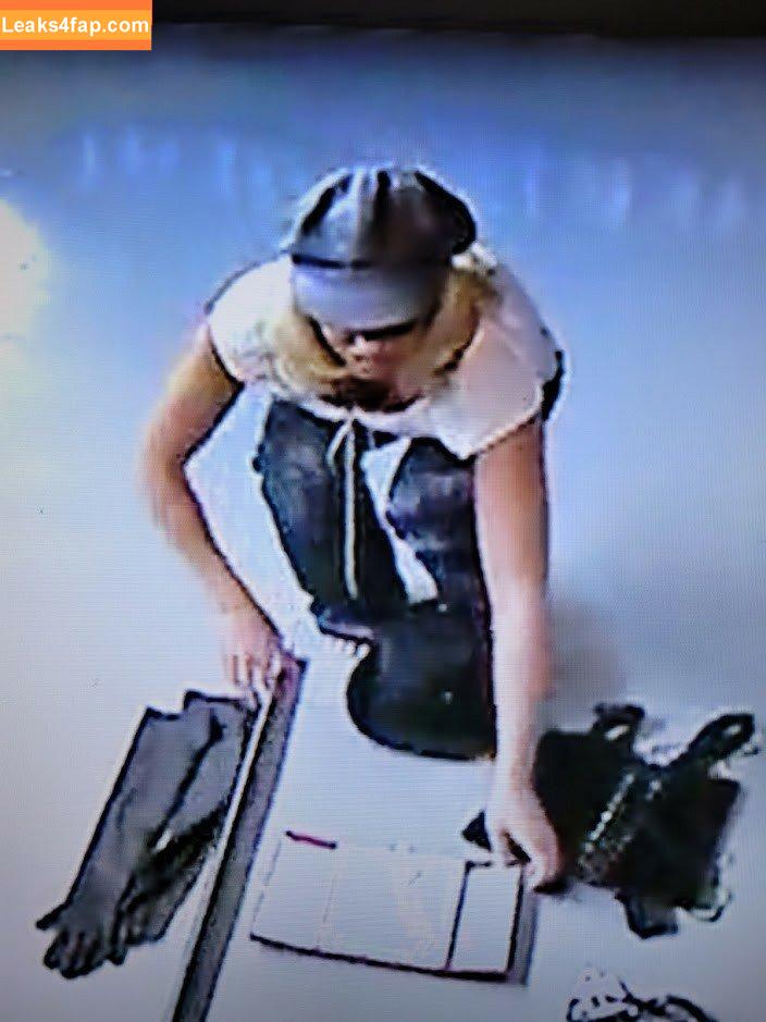 Trish Stratus / trishstratuscom leaked photo photo #0076