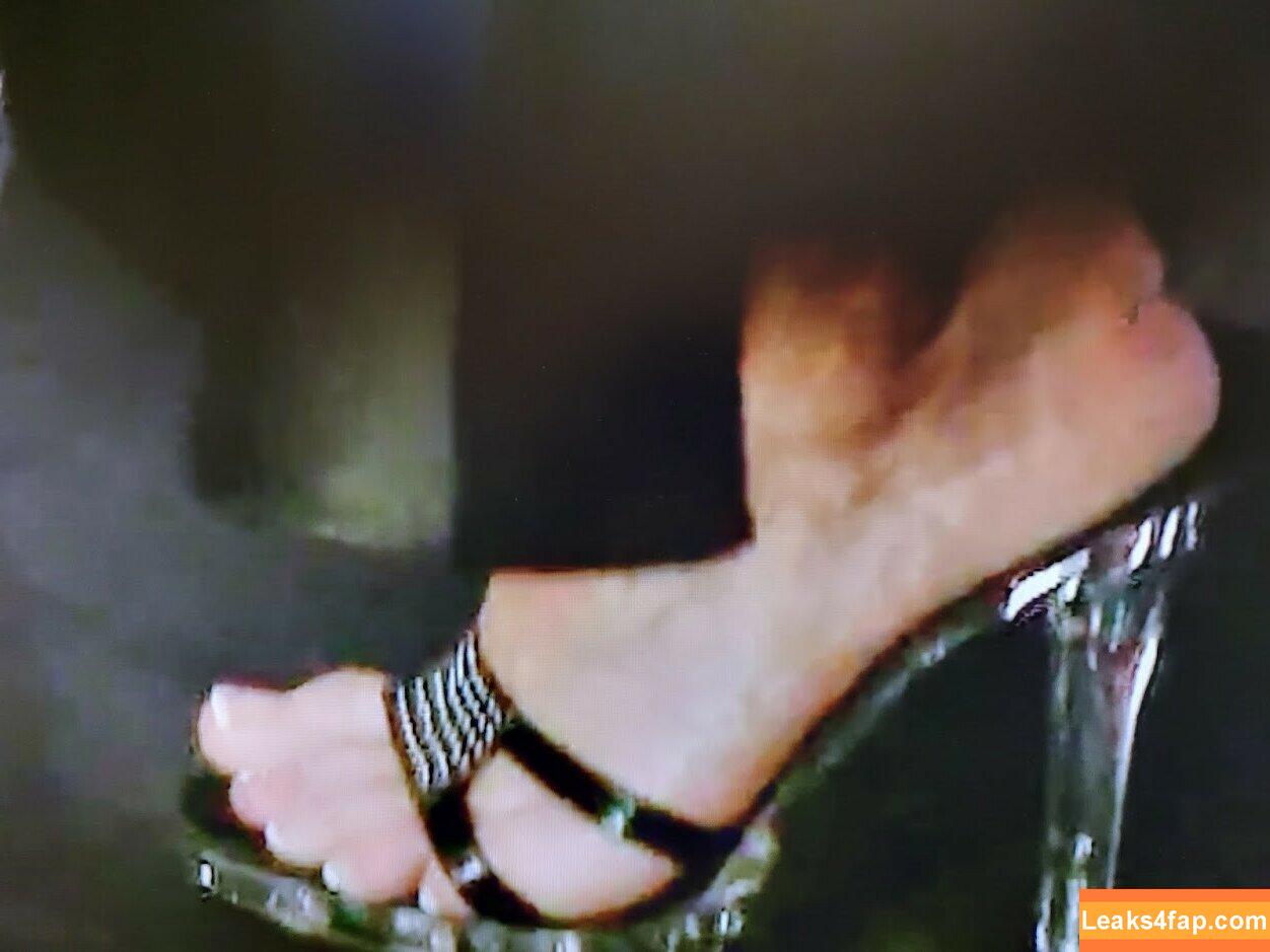 Trish Stratus / trishstratuscom leaked photo photo #0081