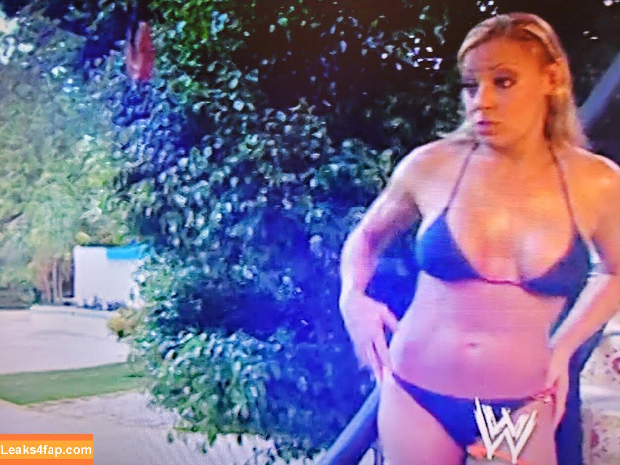 Trish Stratus / trishstratuscom leaked photo photo #0159