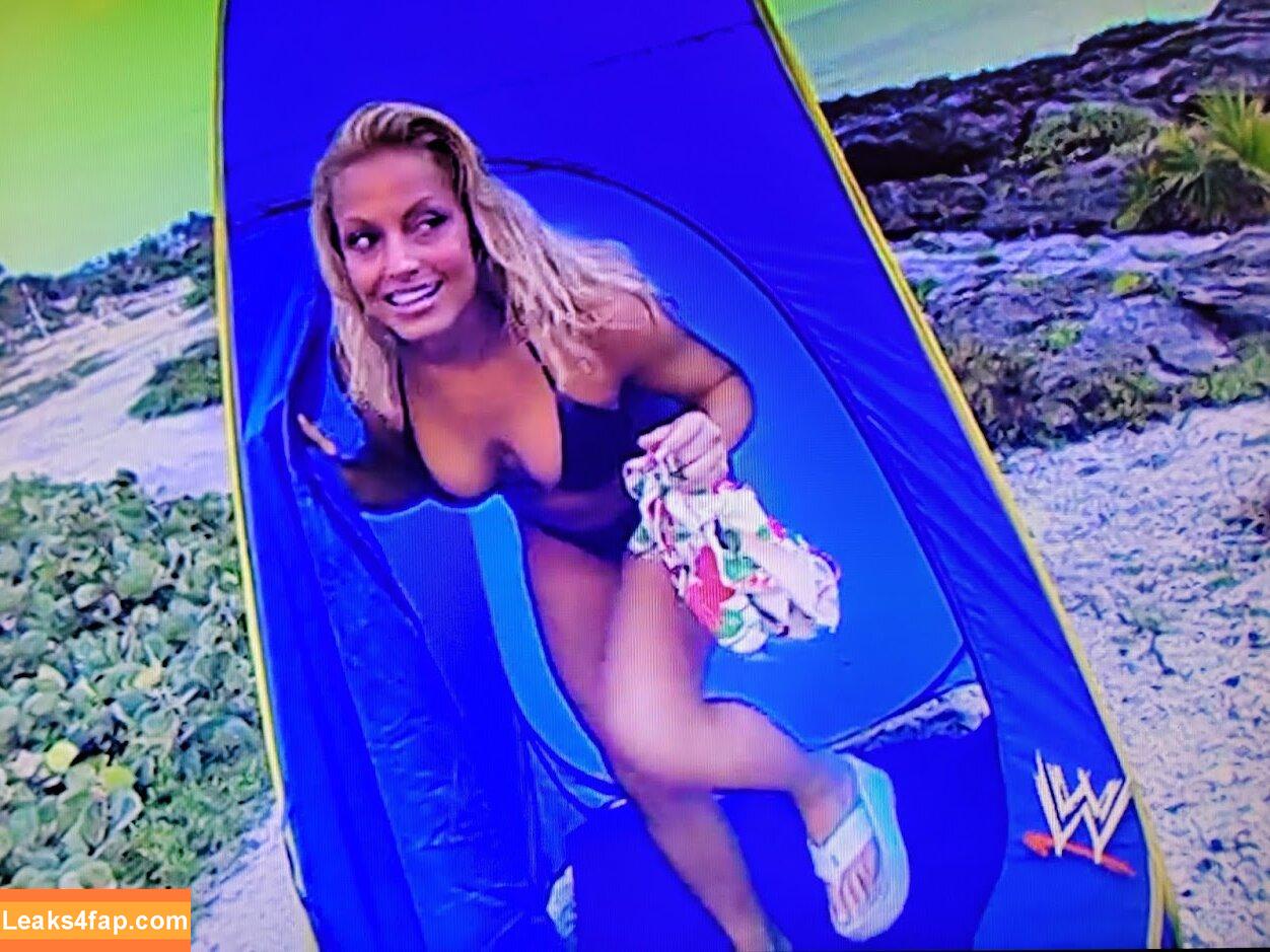 Trish Stratus / trishstratuscom leaked photo photo #0165
