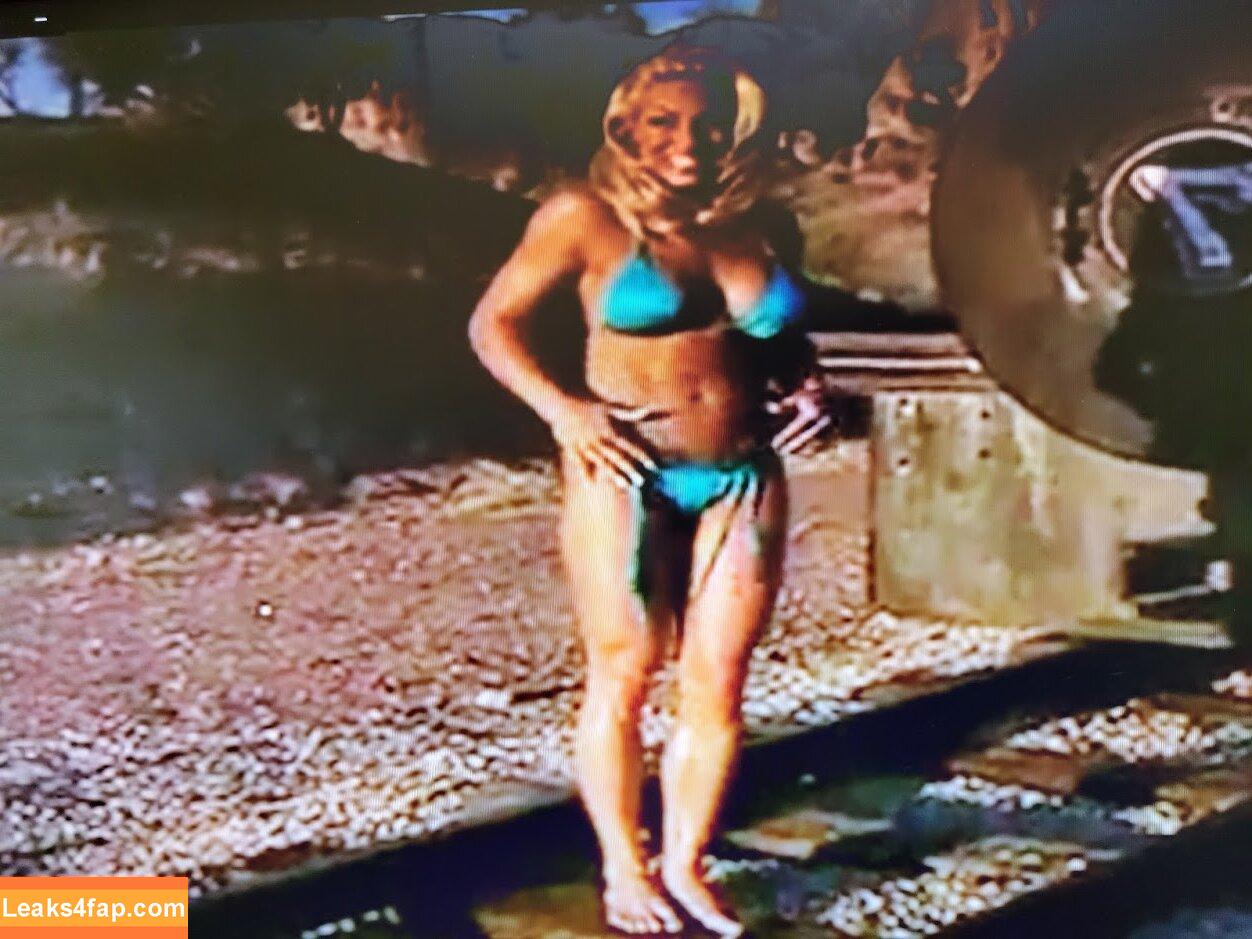 Trish Stratus / trishstratuscom leaked photo photo #0209