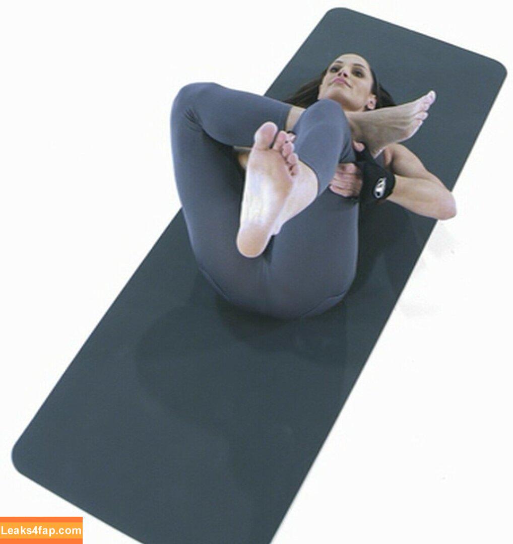 Trish Stratus / trishstratuscom leaked photo photo #0277