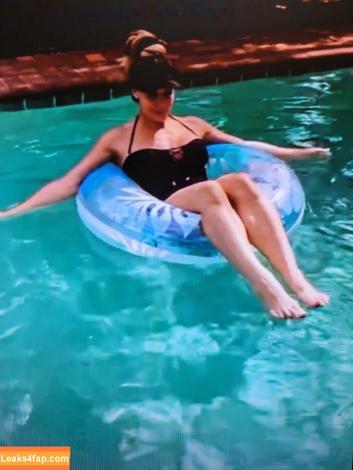 Trish Stratus / trishstratuscom leaked photo photo #0305