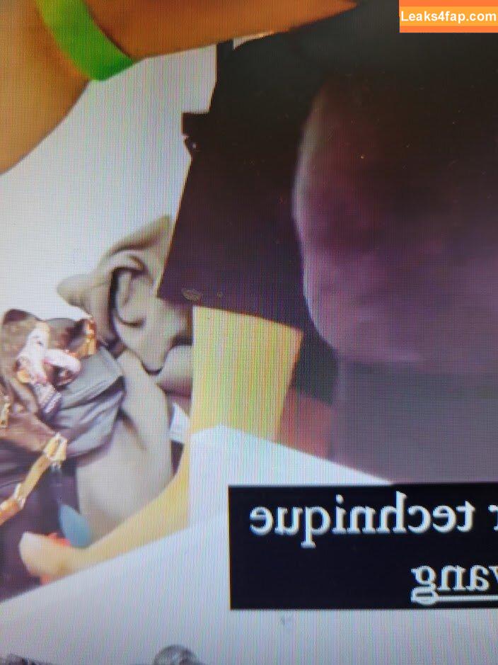 Trish Stratus / trishstratuscom leaked photo photo #0319