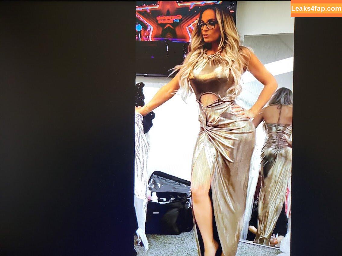 Trish Stratus / trishstratuscom leaked photo photo #0365