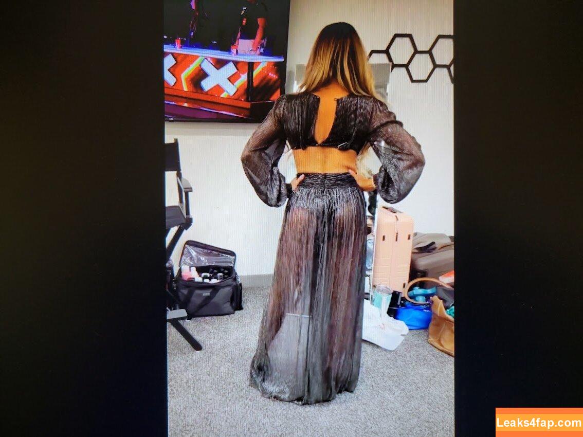 Trish Stratus / trishstratuscom leaked photo photo #0368