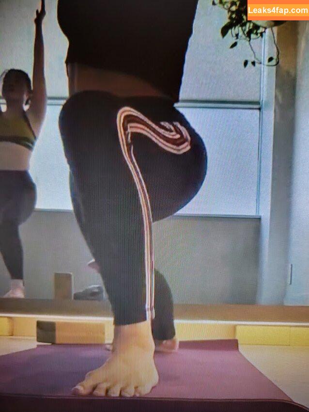 Trish Stratus / trishstratuscom leaked photo photo #0407