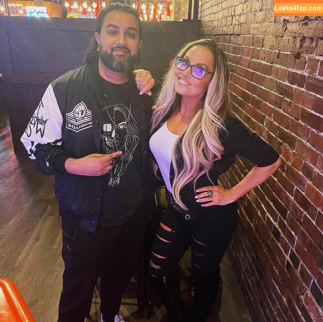 Trish Stratus / trishstratuscom leaked photo photo #0411