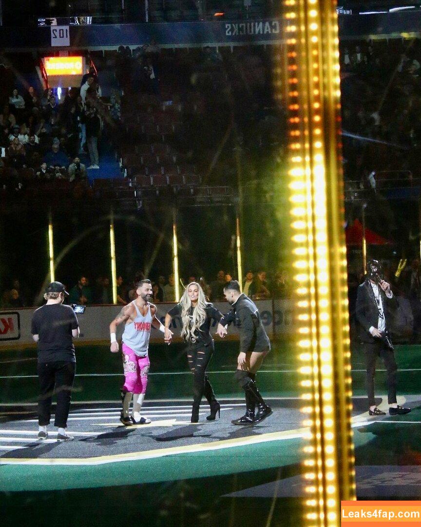 Trish Stratus / trishstratuscom leaked photo photo #0416