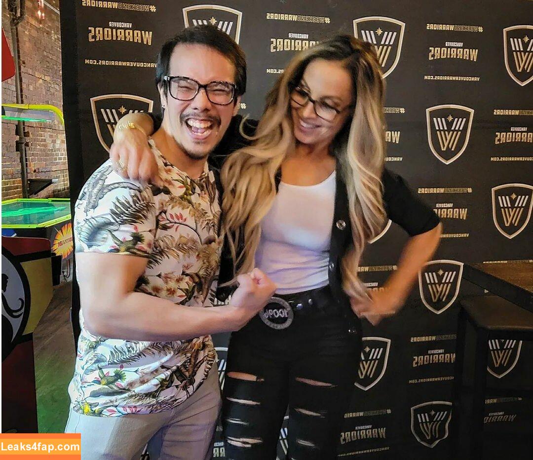 Trish Stratus / trishstratuscom leaked photo photo #0418