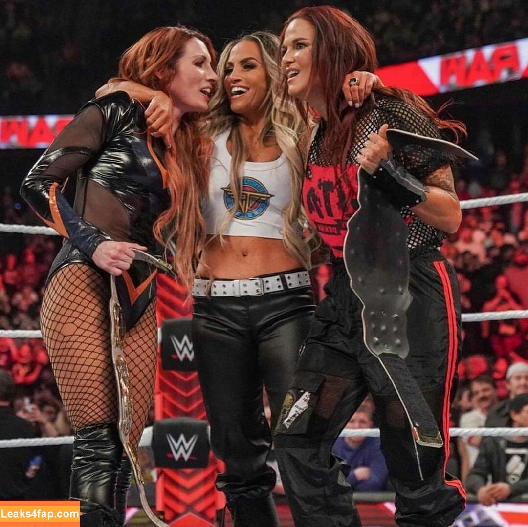 Trish Stratus / trishstratuscom leaked photo photo #0475