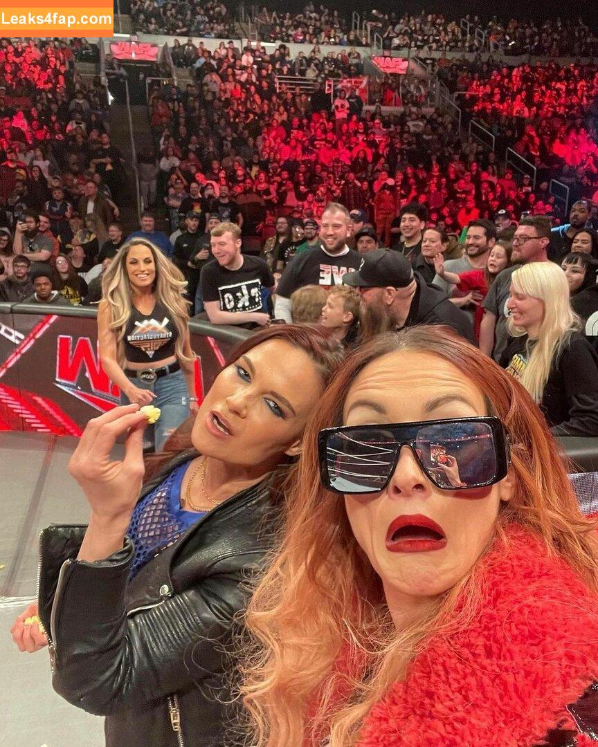 Trish Stratus / trishstratuscom leaked photo photo #0481