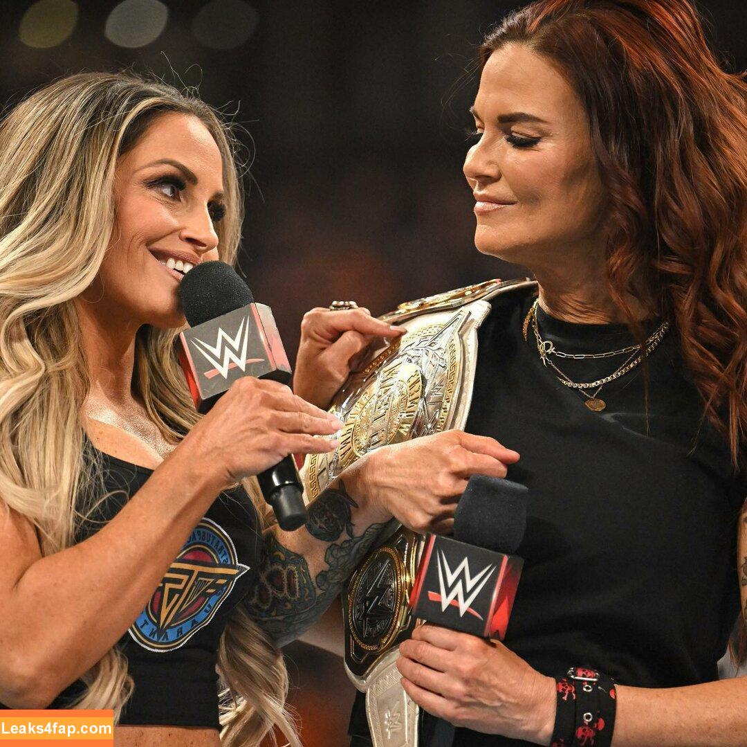 Trish Stratus / trishstratuscom leaked photo photo #0490