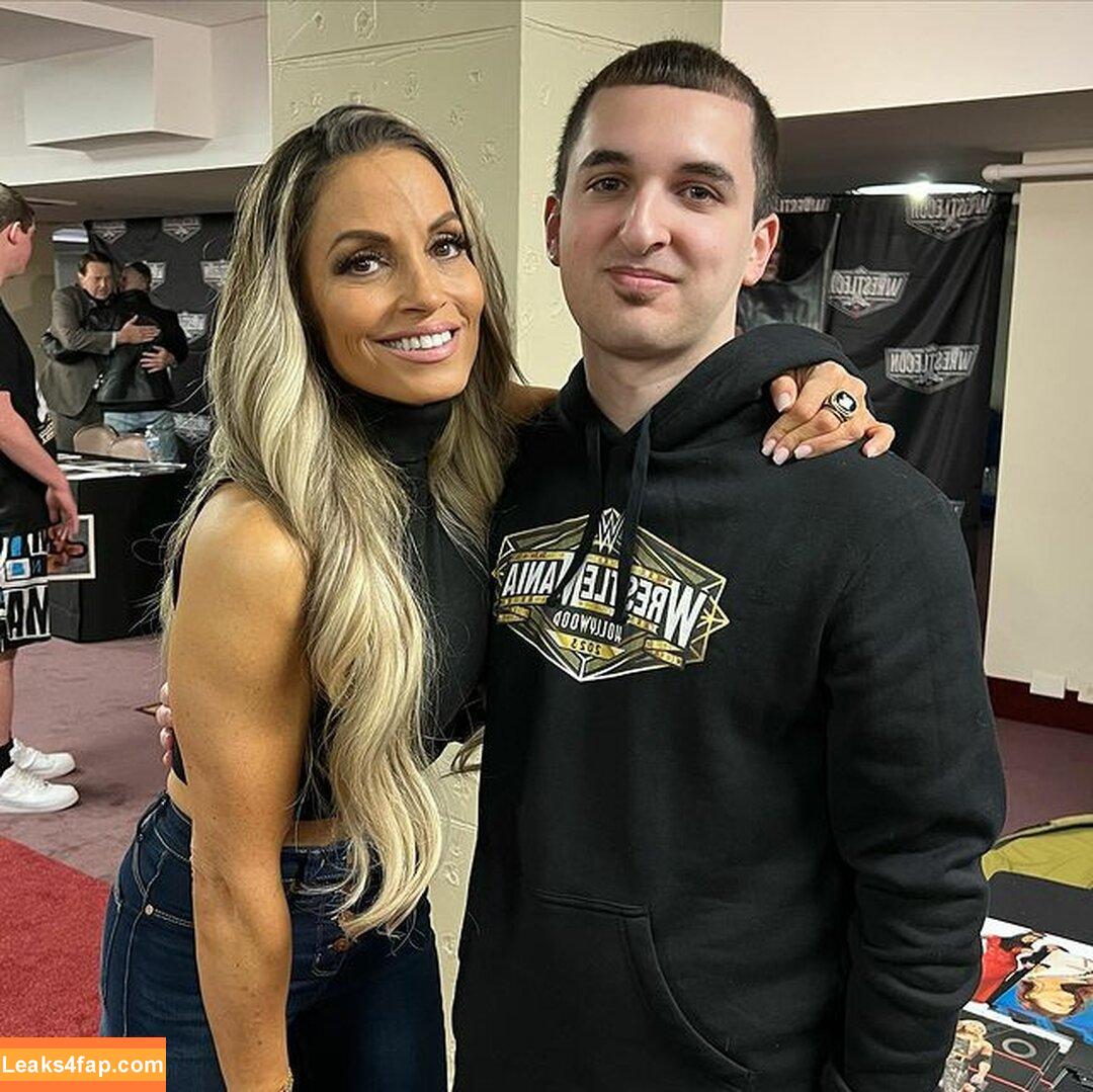 Trish Stratus / trishstratuscom leaked photo photo #0502