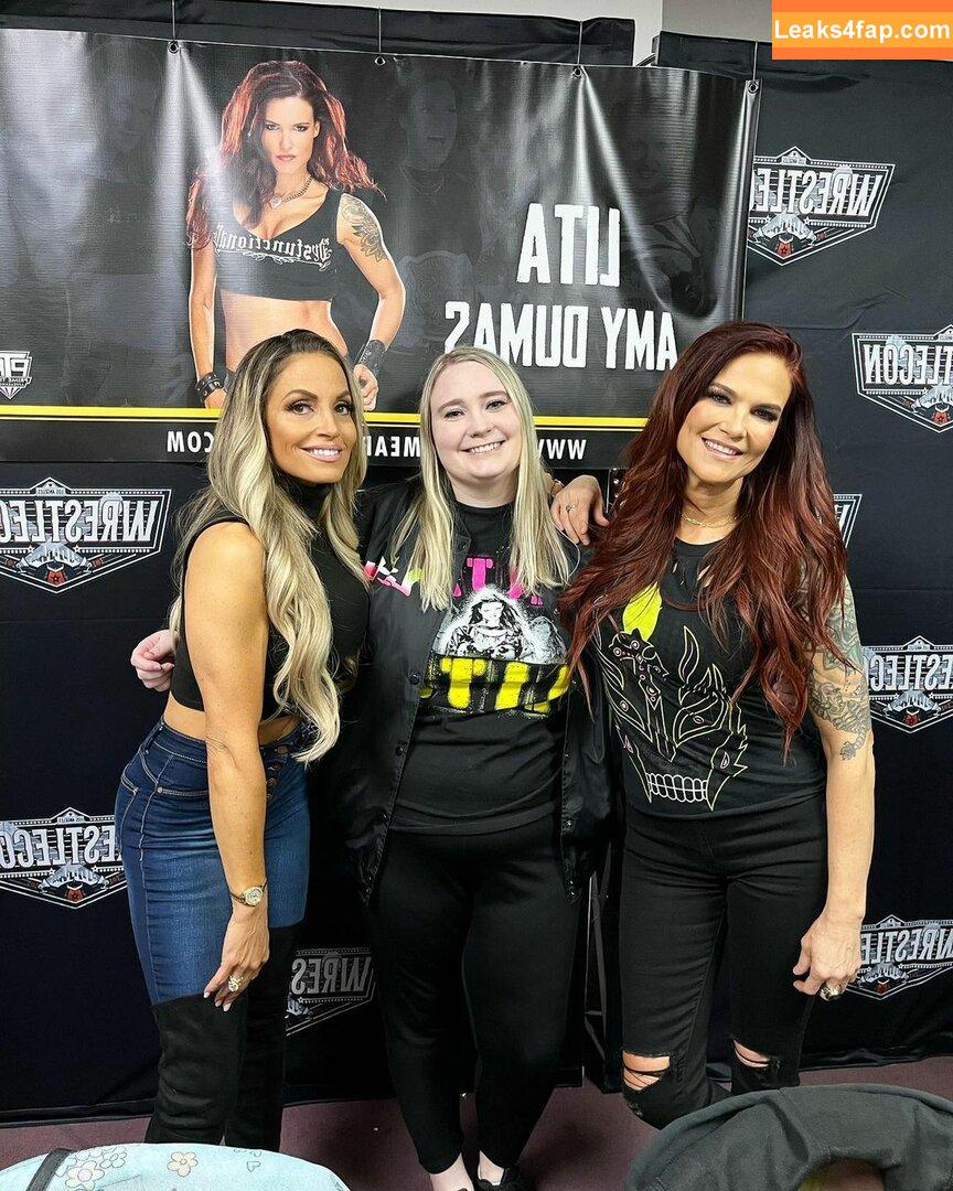 Trish Stratus / trishstratuscom leaked photo photo #0505