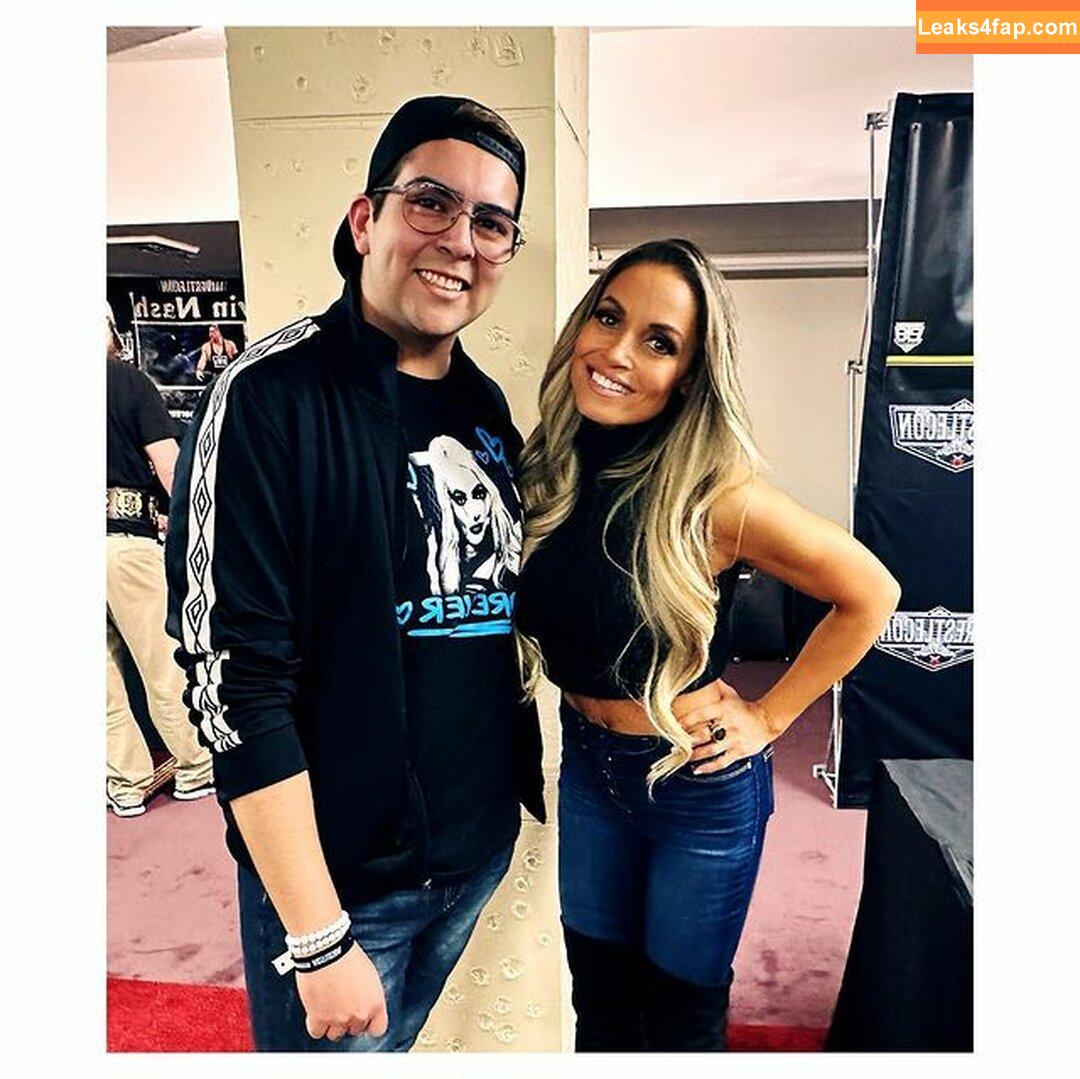 Trish Stratus / trishstratuscom leaked photo photo #0513