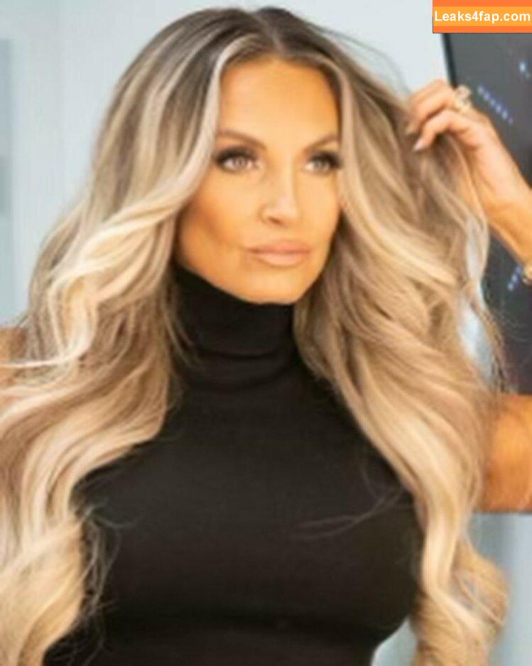 Trish Stratus / trishstratuscom leaked photo photo #0517