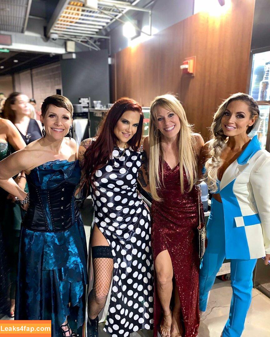 Trish Stratus / trishstratuscom слитое фото фото #0530