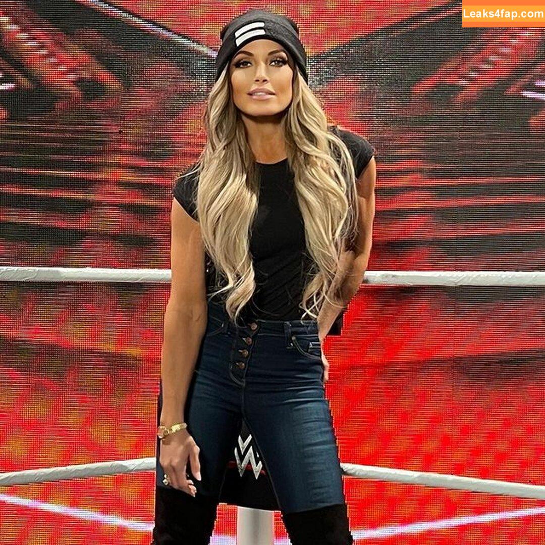 Trish Stratus / trishstratuscom leaked photo photo #0557