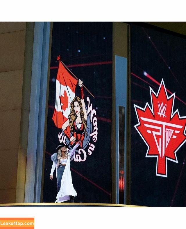 Trish Stratus / trishstratuscom leaked photo photo #0582