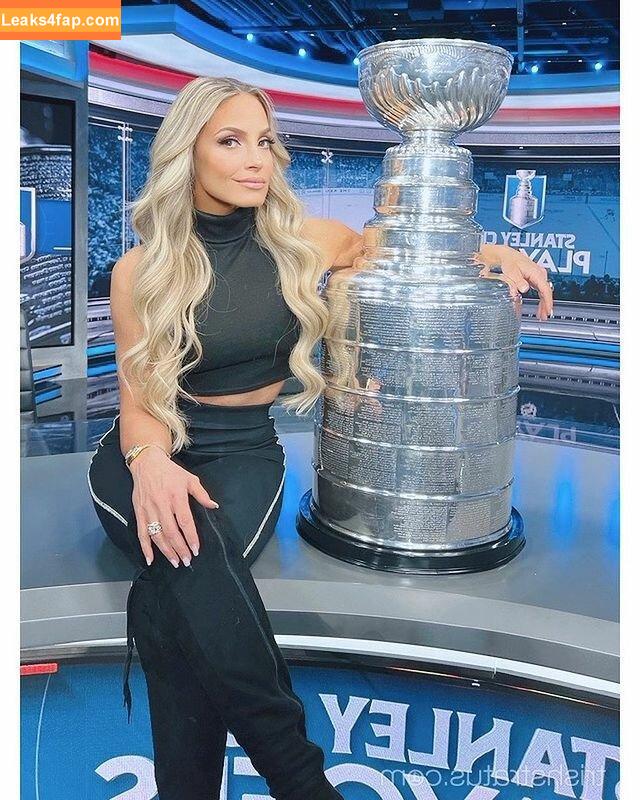 Trish Stratus / trishstratuscom leaked photo photo #0612