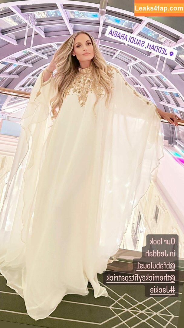 Trish Stratus / trishstratuscom leaked photo photo #0670