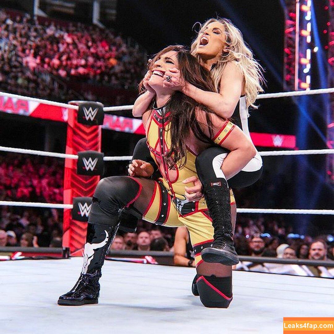 Trish Stratus / trishstratuscom leaked photo photo #0730