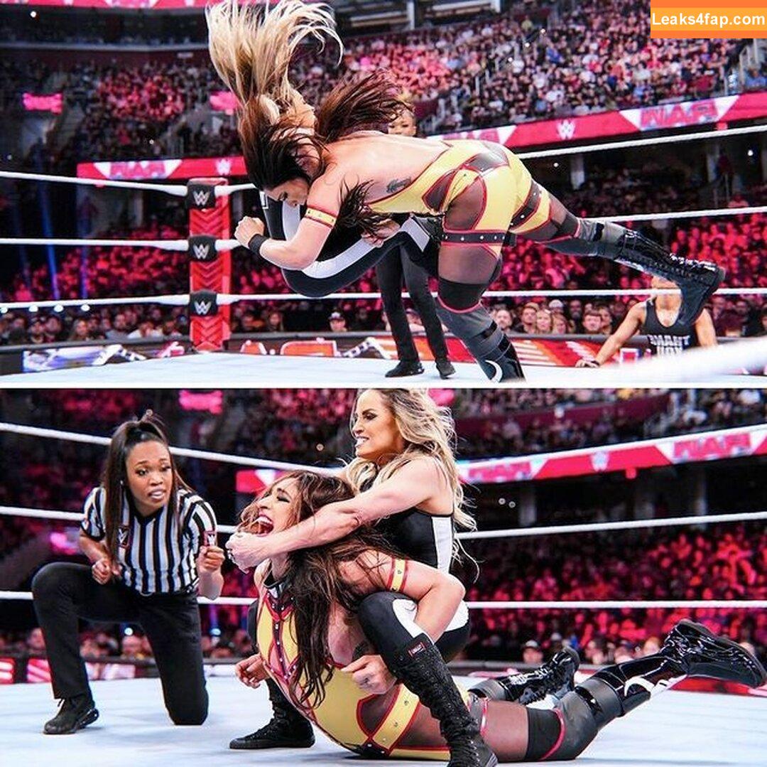 Trish Stratus / trishstratuscom leaked photo photo #0733