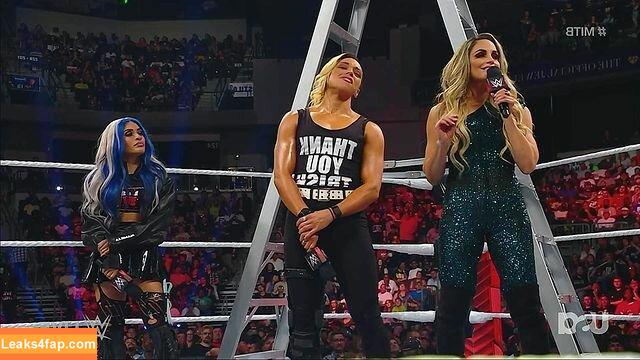 Trish Stratus / trishstratuscom leaked photo photo #0741