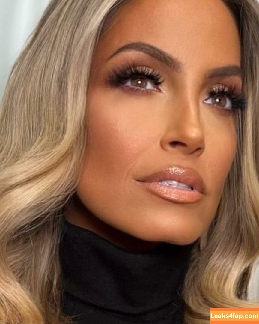 Trish Stratus / trishstratuscom leaked photo photo #0774