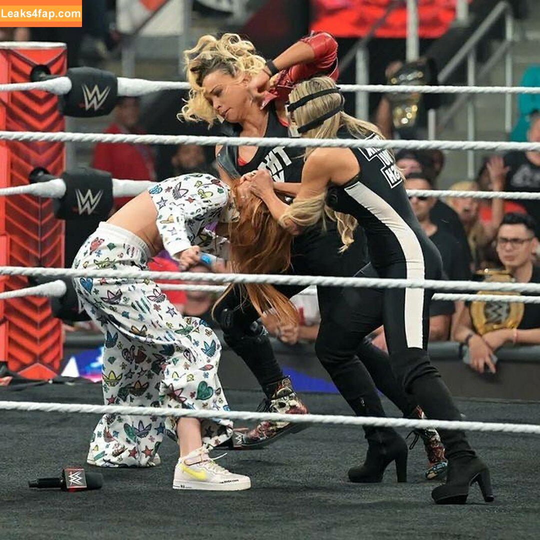 Trish Stratus / trishstratuscom leaked photo photo #0777