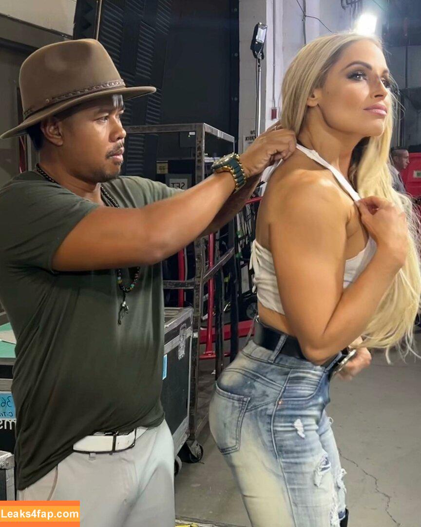 Trish Stratus / trishstratuscom leaked photo photo #0786