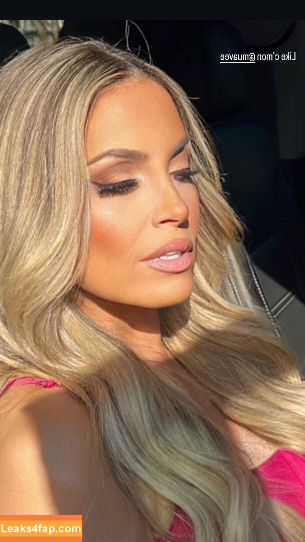 Trish Stratus / trishstratuscom leaked photo photo #0790