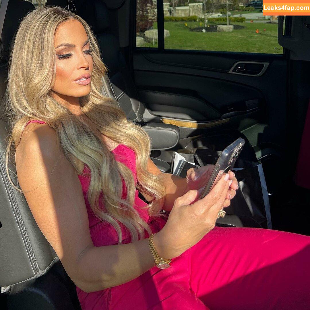 Trish Stratus / trishstratuscom leaked photo photo #0791